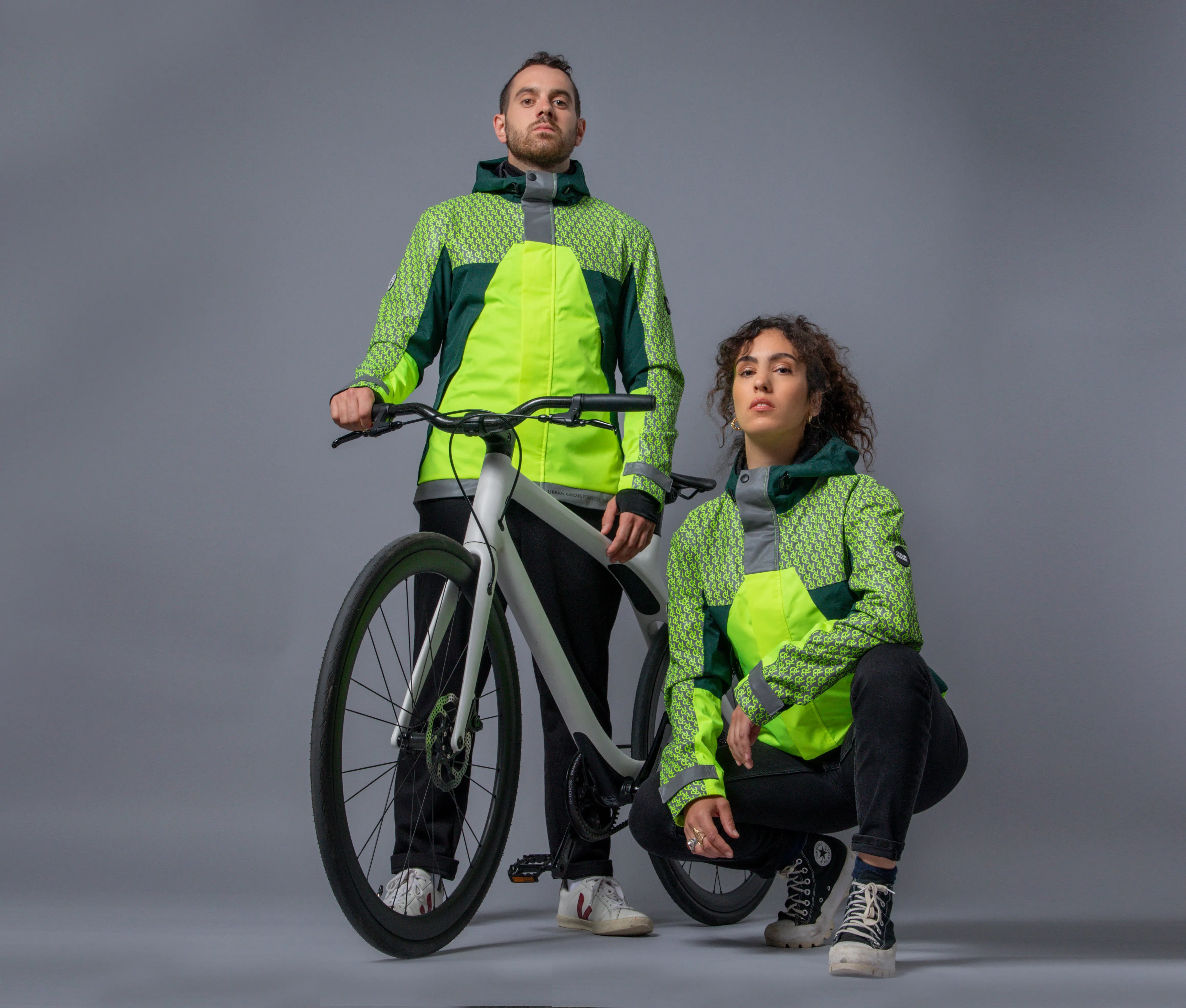SAFETY GEAR - JACKET DETECTABLE & HELMET E-BIKE (DETECTABLE BY RADARS)